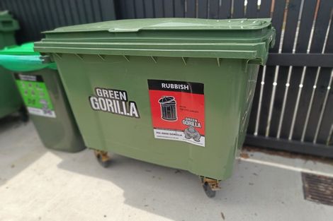 Photo of property in 37 Jabuka Street, Glen Eden, Auckland, 0602