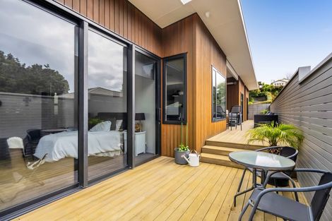 Photo of property in 57 Brooklands Road, Brooklands, New Plymouth, 4310