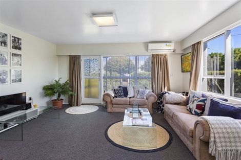 Photo of property in 12 Tancred Street, Linwood, Christchurch, 8011