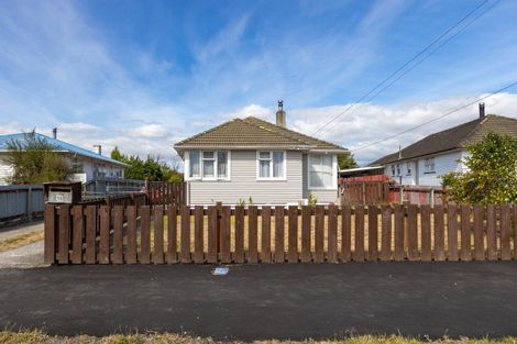 Photo of property in 16 Grant Crescent, Masterton, 5810