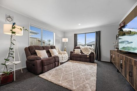 Photo of property in 66 Union Drive, Papamoa, 3118