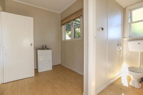 Photo of property in 2 Puna Street, Riccarton, Christchurch, 8041