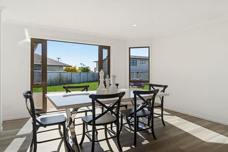 Photo of property in 7 Hanna Place, Havelock North, 4130