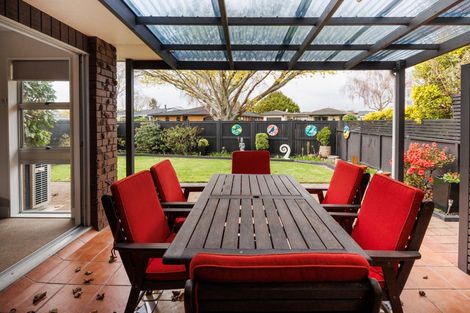 Photo of property in 52 Kentucky Way, Awapuni, Palmerston North, 4412