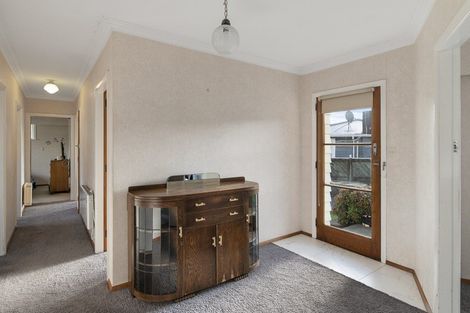 Photo of property in 14 Highbury Drive, Levin, 5510