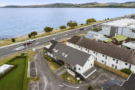 Photo of property in 2/116 Lake Terrace, Taupo, 3330