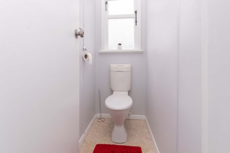 Photo of property in 7 Kiwi Crescent, Tawa, Wellington, 5028