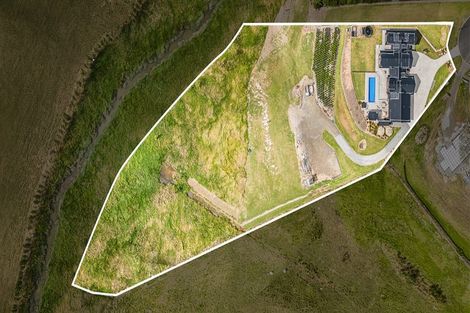 Photo of property in 38 Awatiro Drive, Kaukapakapa, 0871