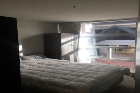 Photo of property in St Pauls Apartments, 58/43u Mulgrave Street, Thorndon, Wellington, 6011