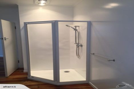 Photo of property in 104 Manawapou Road, Hawera, 4610