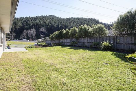 Photo of property in 23 Crabb Fields Lane, Riverhead, 0820