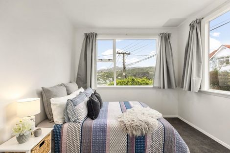 Photo of property in 6 Carlisle Street, Island Bay, Wellington, 6023