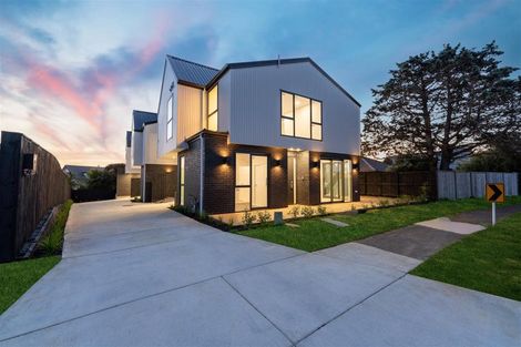 Photo of property in 61 Marendellas Drive, Bucklands Beach, Auckland, 2014