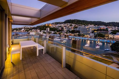 Photo of property in Clyde Quay Wharf, 8u5a Clyde Quay Wharf, Te Aro, Wellington, 6011