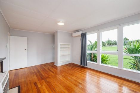 Photo of property in 39 Clausen Street, Takaro, Palmerston North, 4412