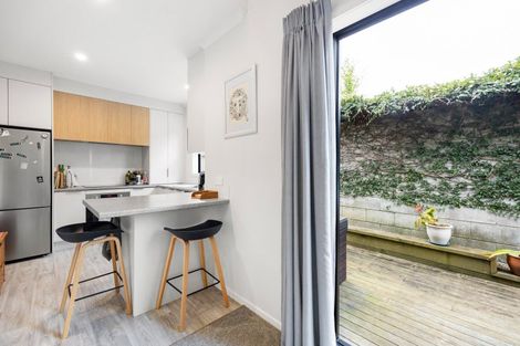 Photo of property in 27u6 Seddon Road, Frankton, Hamilton, 3204