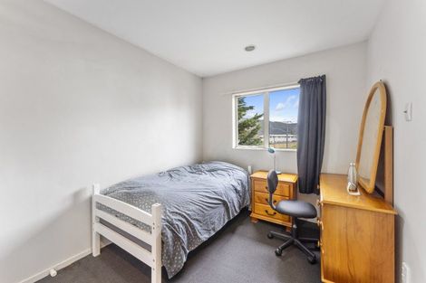 Photo of property in 8 Waldie Grove, Avalon, Lower Hutt, 5011