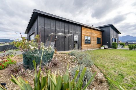 Photo of property in 29 Pounamu Drive, Te Anau, 9600