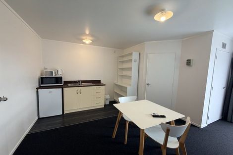 Photo of property in 35 Jones Crescent, Melville, Hamilton, 3206