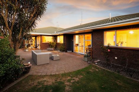 Photo of property in 54 Pencarrow Street, Highbury, Palmerston North, 4412