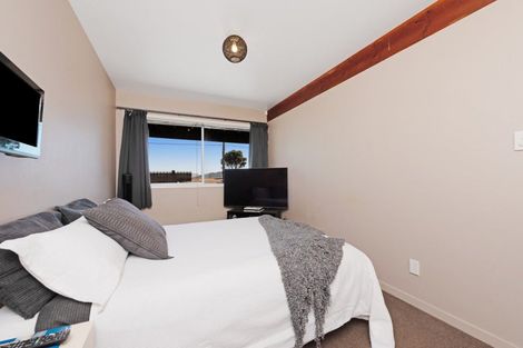 Photo of property in 104 Marine Parade, Paraparaumu Beach, Paraparaumu, 5032