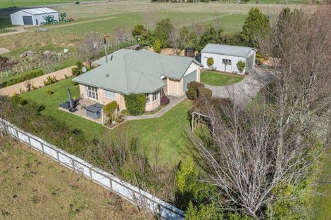 Photo of property in 9 Garth Road, Levin, 5571