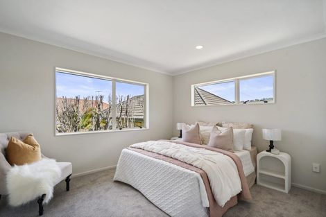 Photo of property in 3/8 Crewe Close, Albany, Auckland, 0632