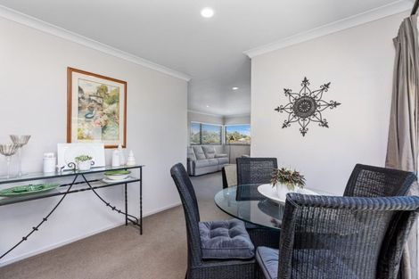 Photo of property in 18 Ko Place, Pyes Pa, Tauranga, 3112