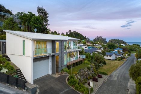 Photo of property in 20 Kotare Place, Kaiteriteri, Motueka, 7197