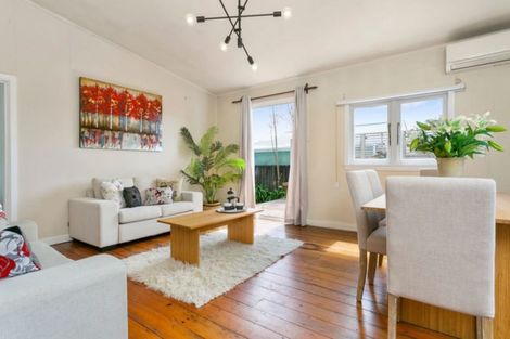 Photo of property in 24b Princes Street, Cambridge, 3434