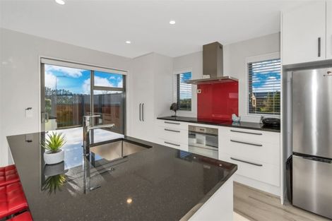 Photo of property in 2 Paradise Way, Amberley, 7410