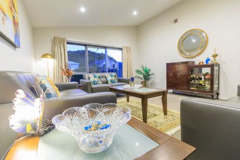 Photo of property in 9 Foxham Terrace, Churton Park, Wellington, 6037