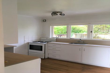 Photo of property in 3/10a Fenwick Avenue, Milford, Auckland, 0620