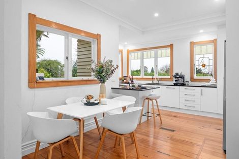 Photo of property in 21 Dinsdale Road, Dinsdale, Hamilton, 3204