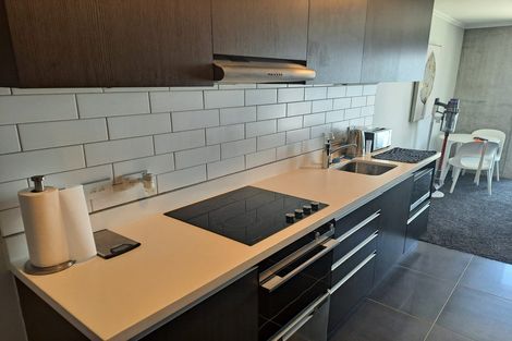 Photo of property in Frame Apartments, 1601/111 Molesworth Street, Thorndon, Wellington, 6011
