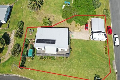 Photo of property in 10 Te Awhe Road, Maketu, 3189