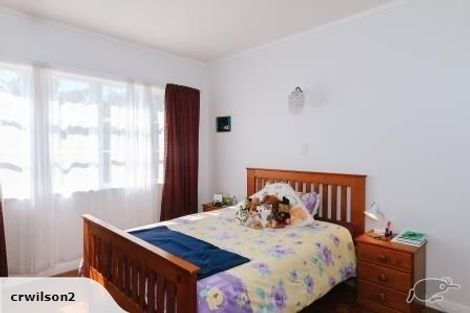 Photo of property in 84 Norton Park Grove, Waterloo, Lower Hutt, 5011