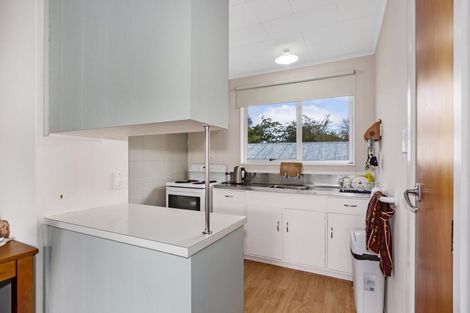 Photo of property in 169b Newlands Road, Newlands, Wellington, 6037