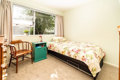 Photo of property in 50 Weka Street, Miramar, Wellington, 6022