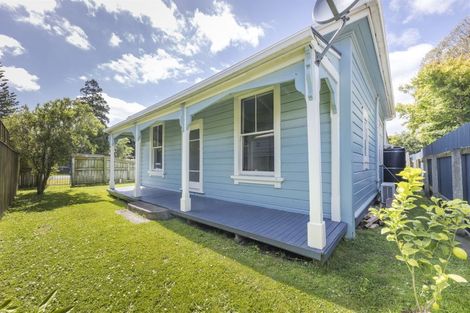 Photo of property in 4 Millar Street, Roslyn, Palmerston North, 4414