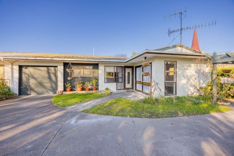 Photo of property in 13b Church Street, Waipawa, 4210