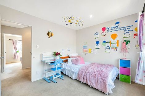 Photo of property in 70d Glengarry Road, Glen Eden, Auckland, 0602