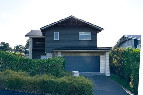 Photo of property in 15 Boardwalk Rise, Long Bay, Auckland, 0630