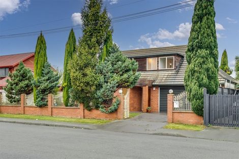Photo of property in 8 Corfe Street, Ilam, Christchurch, 8041