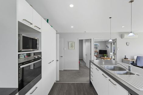 Photo of property in 87 Rannoch Drive, Broomfield, Christchurch, 8042