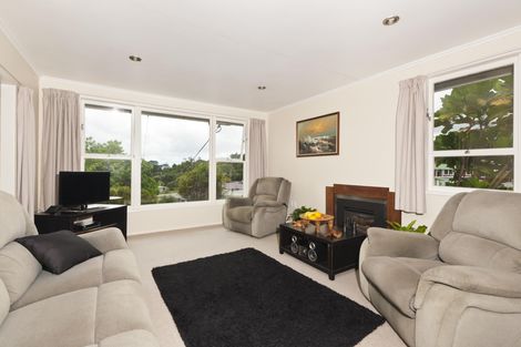 Photo of property in 2 Hilltop Avenue, Morningside, Whangarei, 0110