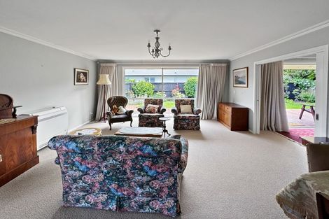 Photo of property in 1/10 Searells Road, Strowan, Christchurch, 8052