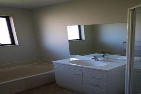 Photo of property in 54 Palatine Terrace, Saint Martins, Christchurch, 8022