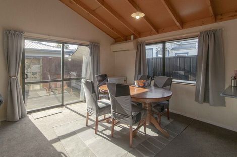 Photo of property in 69a Church Road, Taradale, Napier, 4112