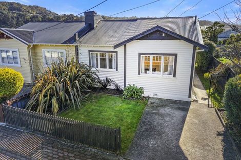 Photo of property in 19a Montague Street, Alicetown, Lower Hutt, 5010